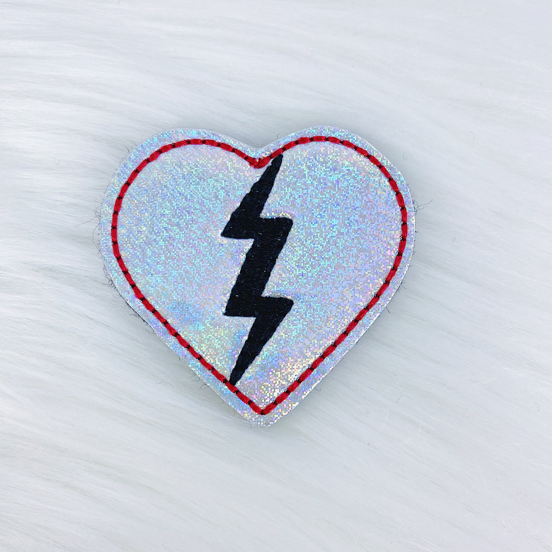 Feltie holográfico rojo del corazón roto ? ELIGE TU HARDWARE