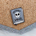 Probablemente pin de esmalte Smut ? Chapado en negro.