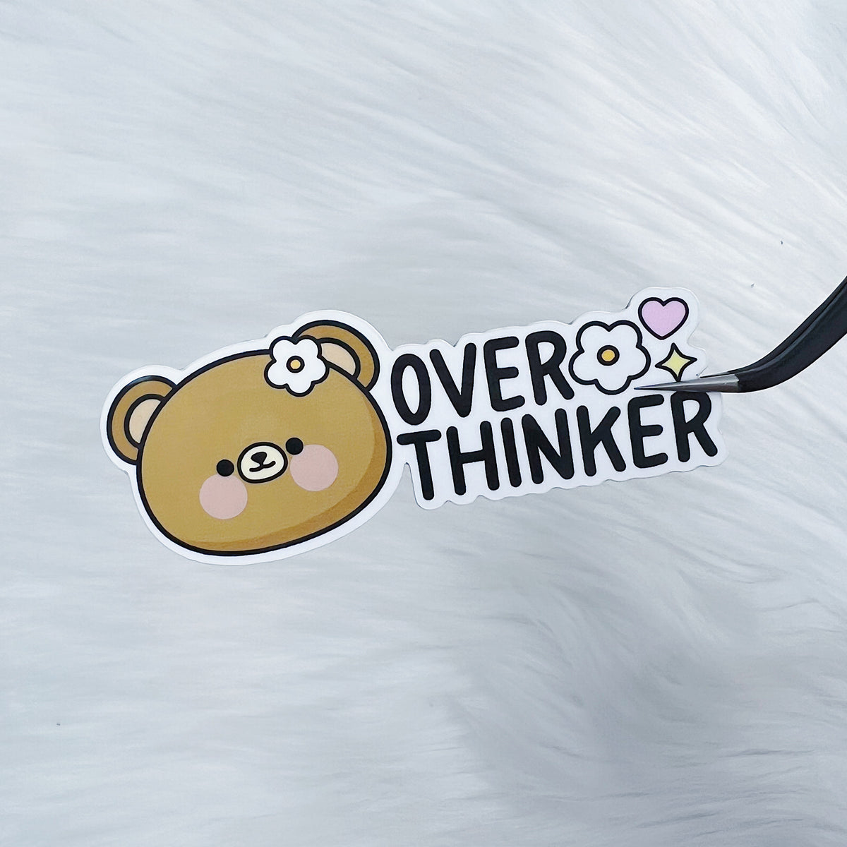 Teddy Overthinker vinilo pegatina troquelada