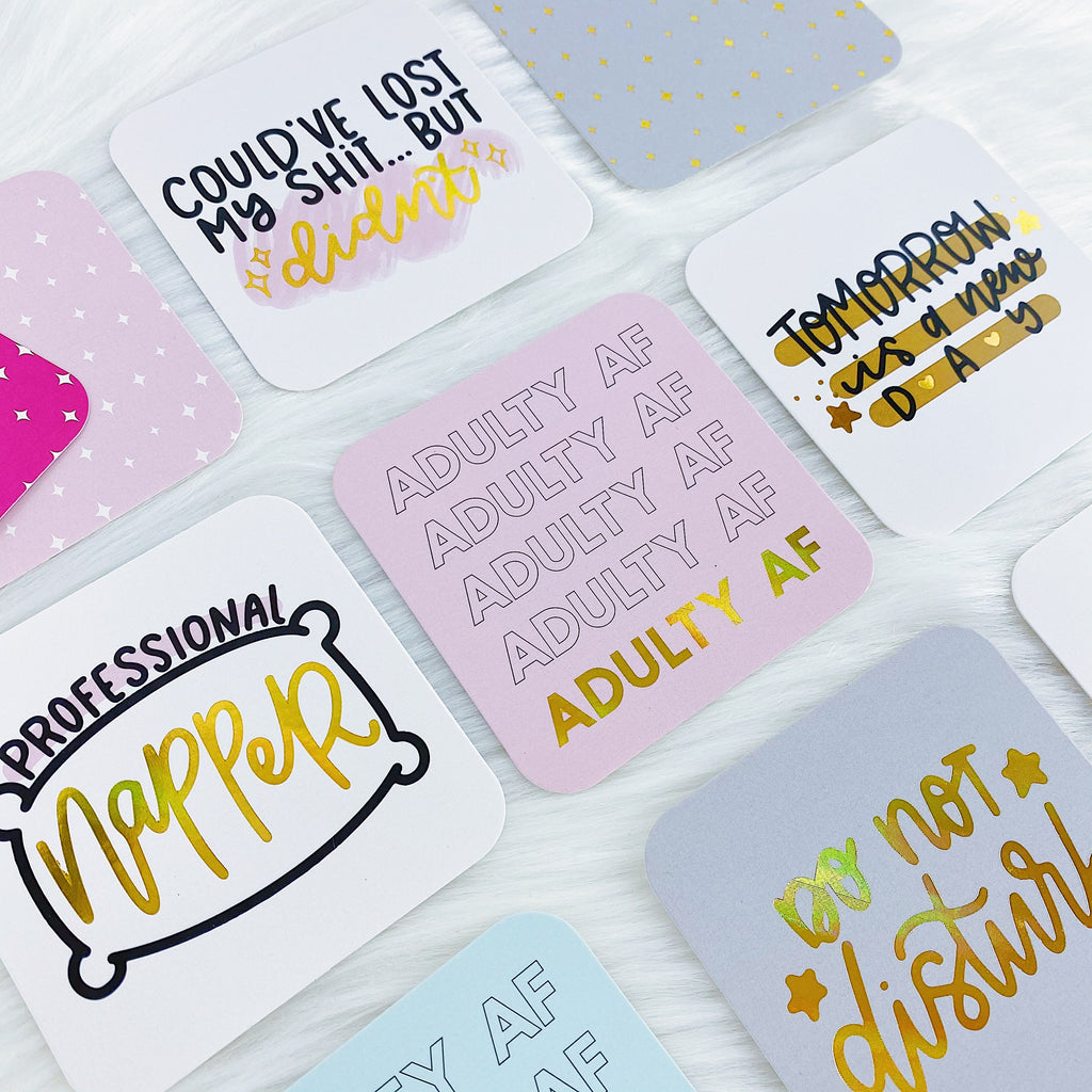 Paquete de tarjetas decorativas AF para adultos de 3"x3" | Holo de oro frustrado