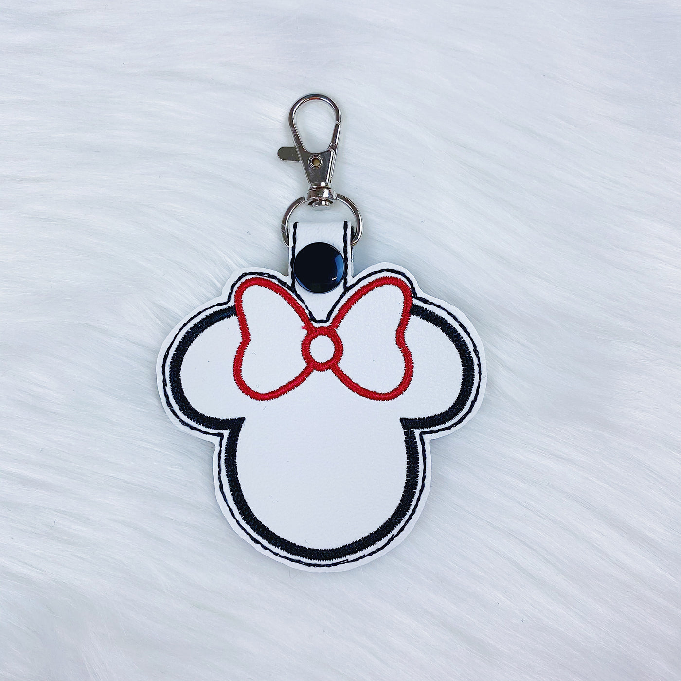 White + Red Minnie Mouse Feltie Snap-Tab Charm
