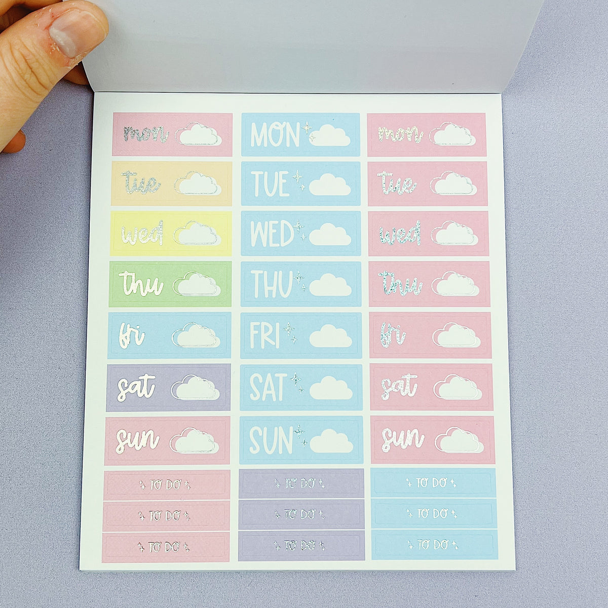 Libro de pegatinas de lujo funcional en colores pastel | Papel adhesivo mate | 15 páginas | Pixie Holo frustrado